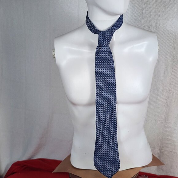 Jones New York Colors of Blue Grey Geometric Boxes Imported Silk Tie Made in USA - Picture 1 of 16